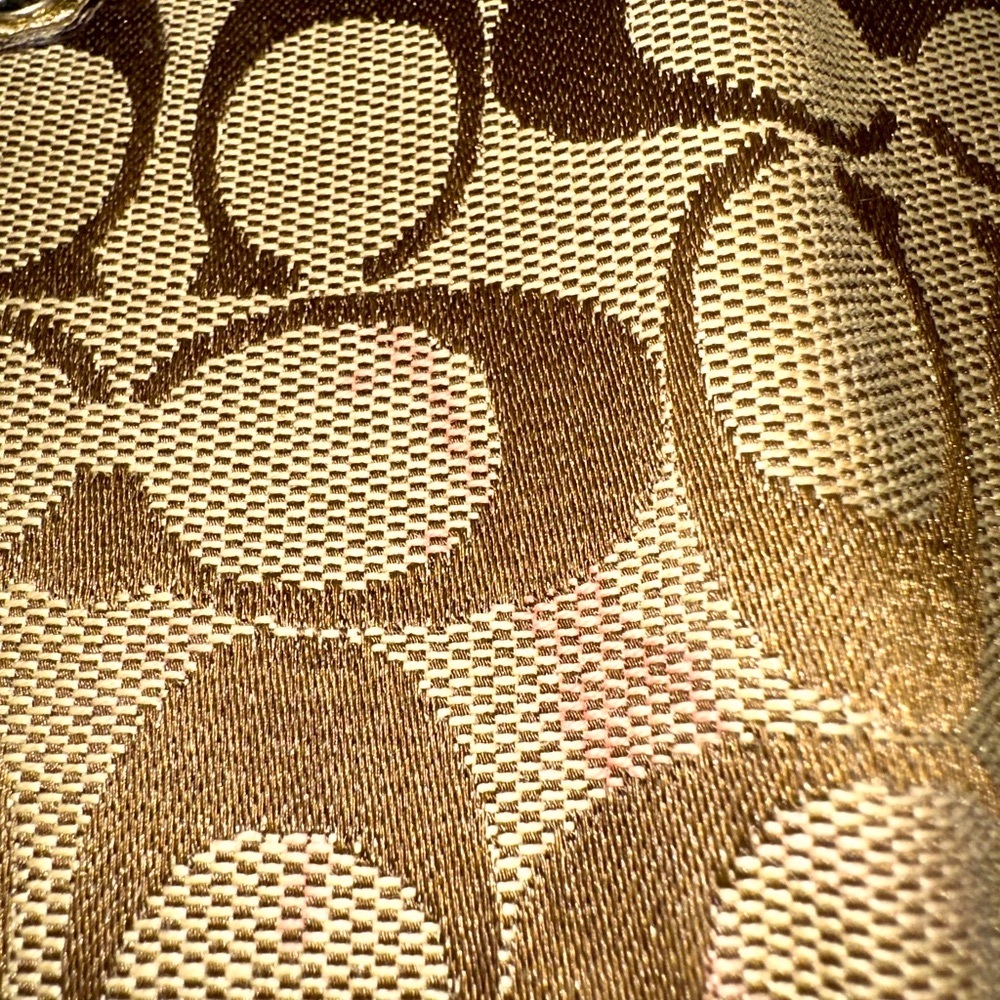 ❤️ 🎉Coach Wallet - Picture 7 of 7